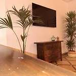 Konukevi Arc House *