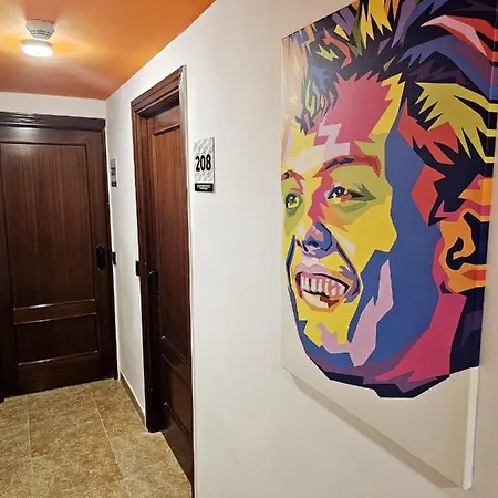Arc House