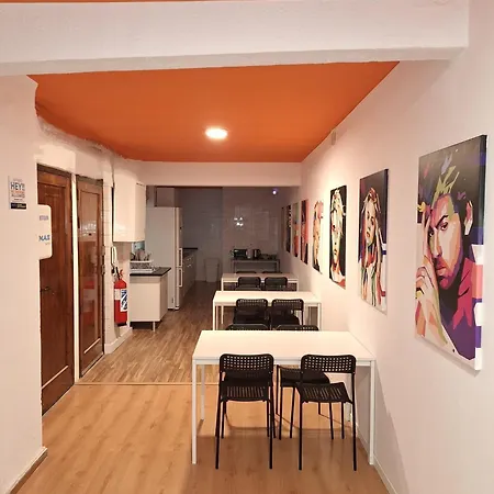 Pensión Arc House Granada
