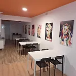 Arc House بيت ضيافة *