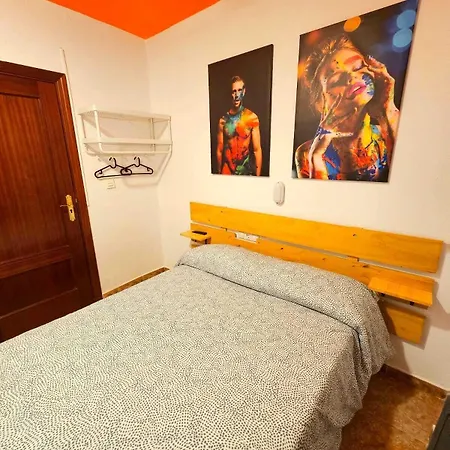 Guest house Arc House *